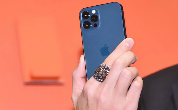 石河镇苹果手机维修分享iPhone12系列重启方法教程 